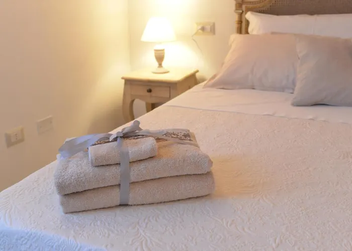 Gæstehus La Dimora Di San Simplicio